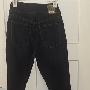 Pull on Skinny Ankle Dark Denim